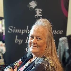 Meet your Posher, Rhonda